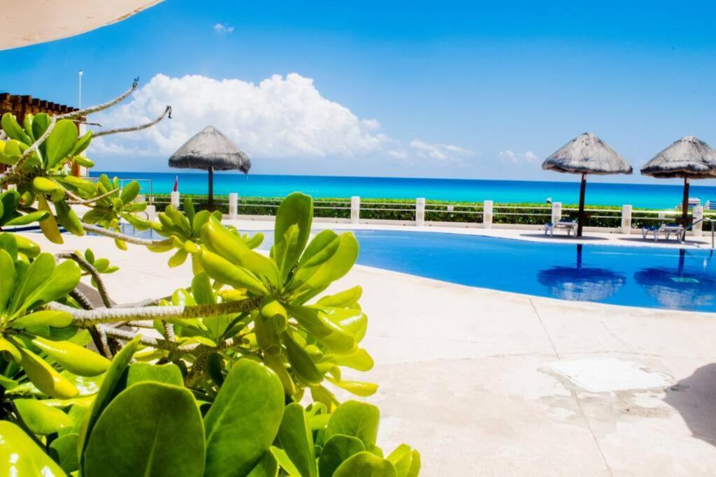 Villas Marlin 108, A Pie De Playa, Albercas, Jacuzi, Ubicacion Inmejorable Κανκούν Εξωτερικό φωτογραφία