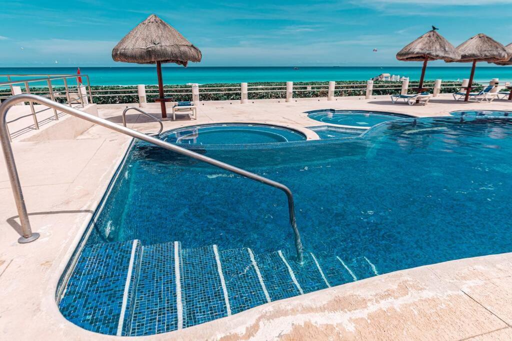 Villas Marlin 108, A Pie De Playa, Albercas, Jacuzi, Ubicacion Inmejorable Κανκούν Εξωτερικό φωτογραφία